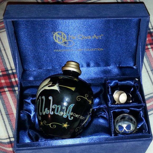 NE QWA ART Other - Ne'Qwa Art Fragrance Lamp Alleluia Angels handmade